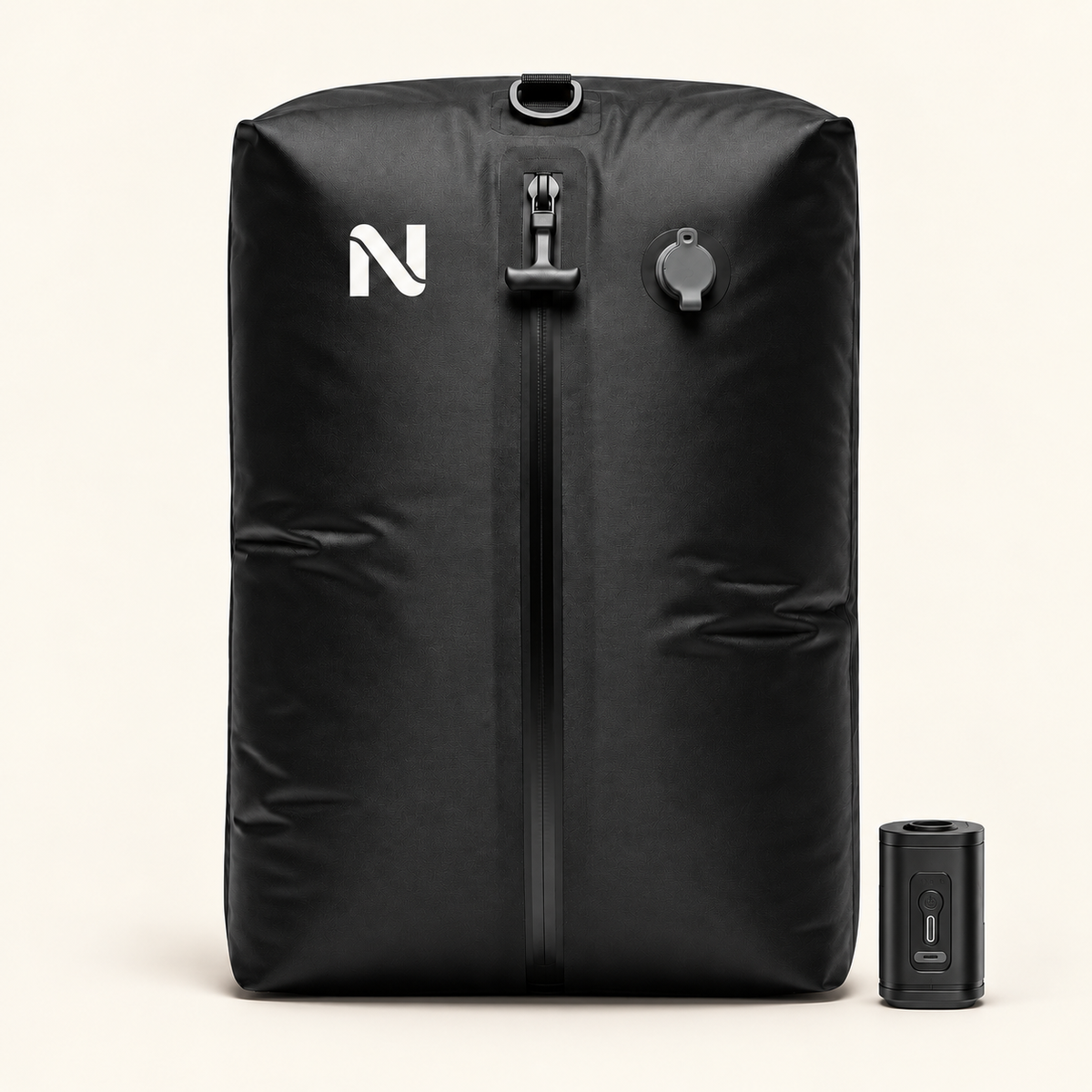 Nomadusk vacuum travel bag and external pump